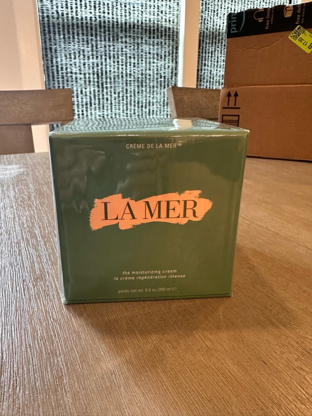 La Mer Green Box with Orange Logo Moisturizer